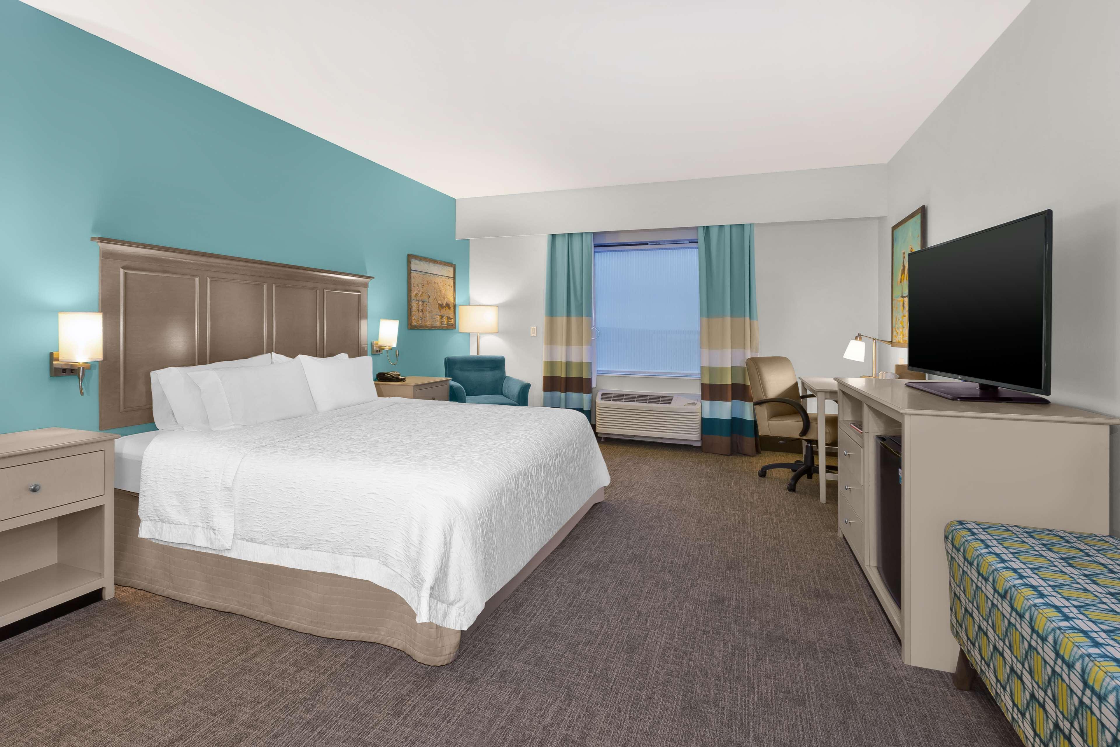 Hampton Inn & Suites By Hilton Carolina Beach Oceanfront Экстерьер фото