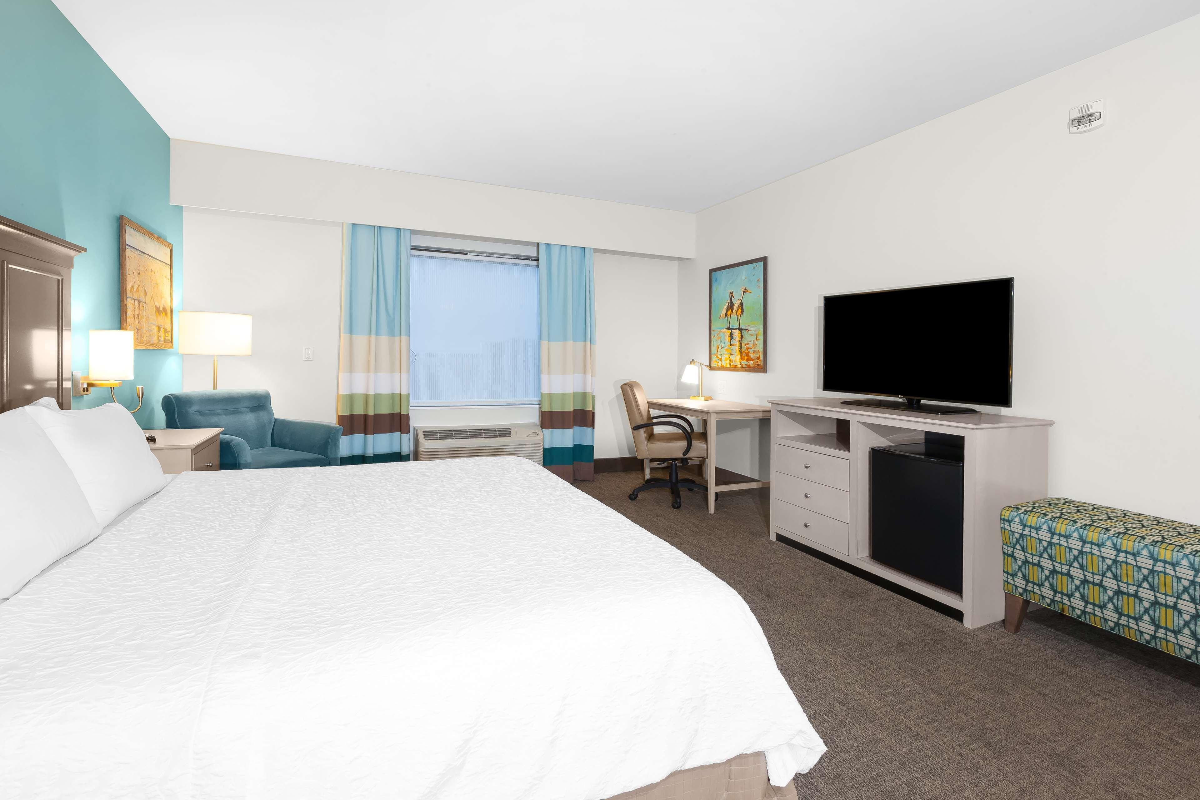 Hampton Inn & Suites By Hilton Carolina Beach Oceanfront Экстерьер фото