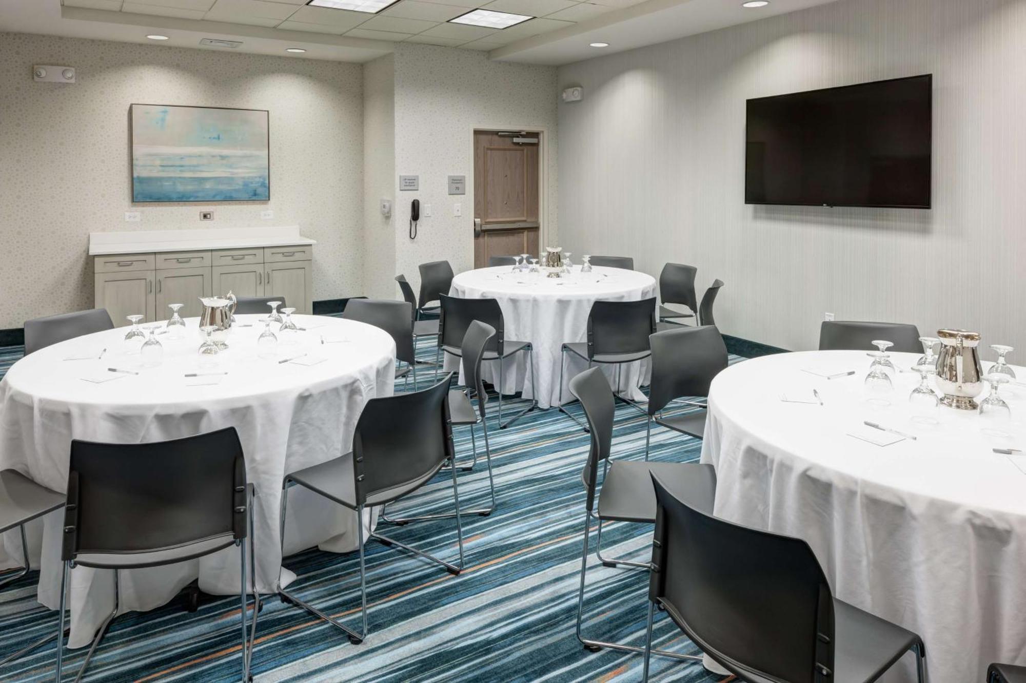 Hampton Inn & Suites By Hilton Carolina Beach Oceanfront Экстерьер фото