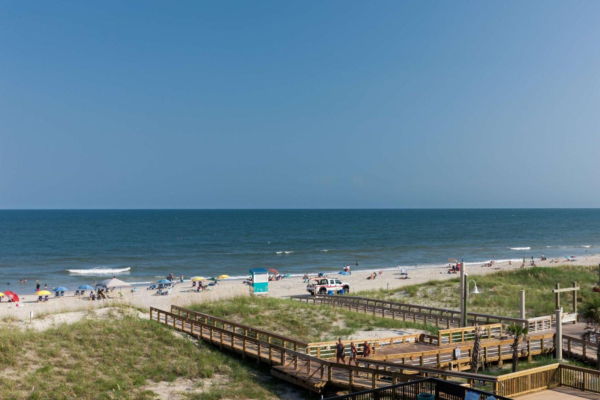 Hampton Inn & Suites By Hilton Carolina Beach Oceanfront Экстерьер фото