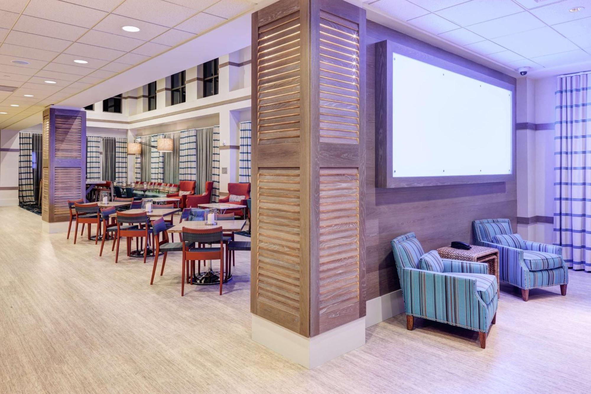 Hampton Inn & Suites By Hilton Carolina Beach Oceanfront Экстерьер фото