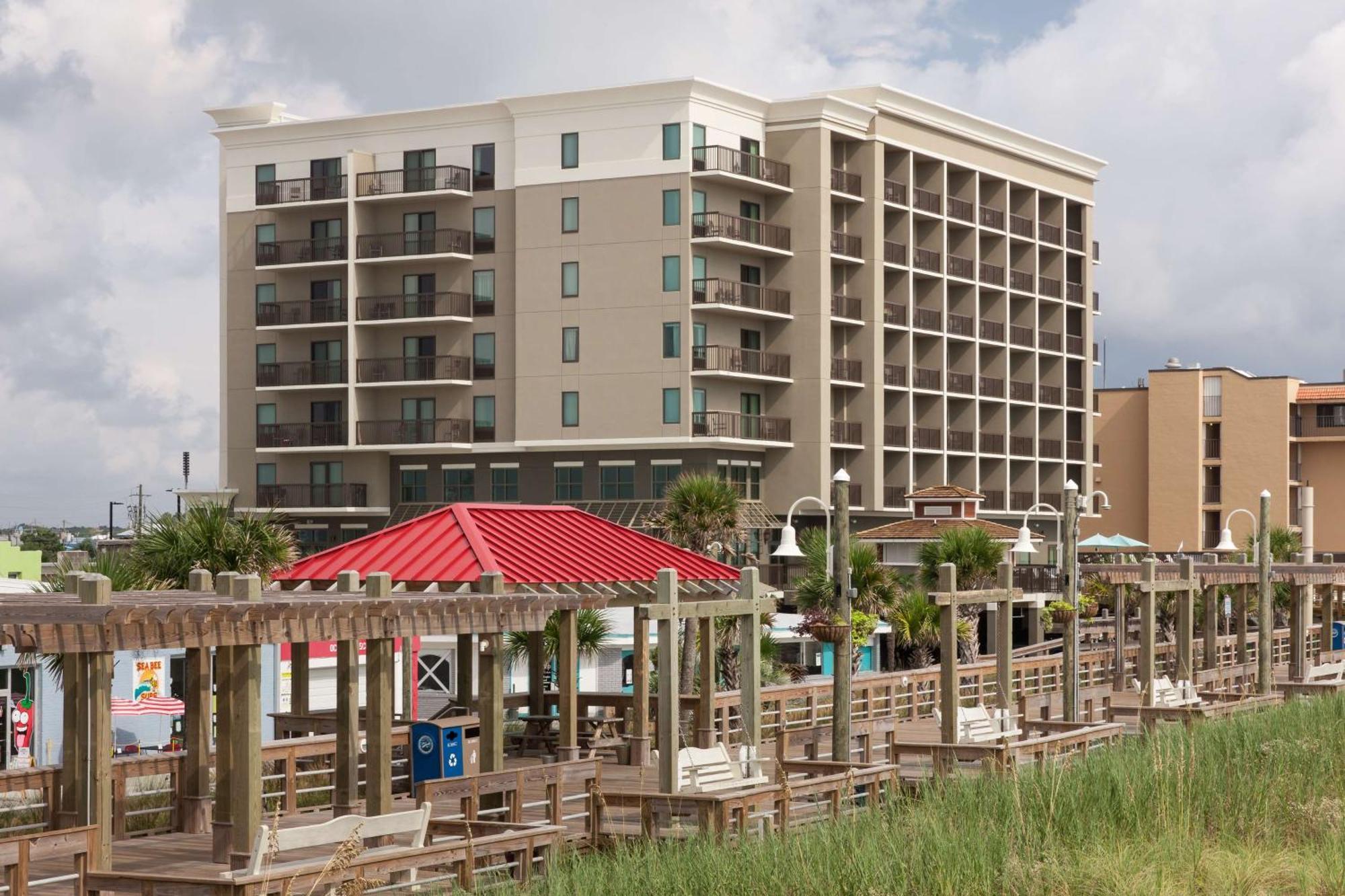 Hampton Inn & Suites By Hilton Carolina Beach Oceanfront Экстерьер фото